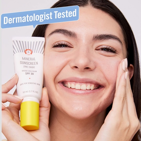 First Aid Beauty Mineral Sunscreen Zinc Oxide, Broad Spectrum, SPF 30 BNIB - Picture 9 of 14